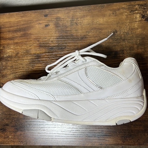 Trim Step Womens Size 8 rocking walking shoes - Picture 9 of 9